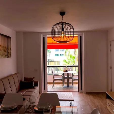 Apartment 2 Bedrooms At Playa De La Americas 200 M Away From The With View Balcony And Wifi Playa de las Americas (Tenerife)