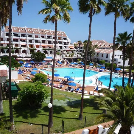 2 Bedrooms At Playa De La Americas 200 M Away From The With View Balcony And Wifi Apartment *